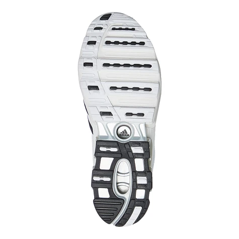 adidas - Predator Megaride