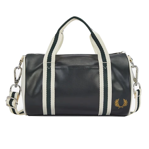 ◆FRED PERRY◆ Classic Mini Barrel Bag Ecrunight Green CFPU2 Fred Perry mini barrel bag in green | ASOS
