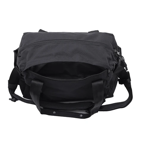 Chrome Industries Duffle Chrome Industries Barrage 32L Duffle