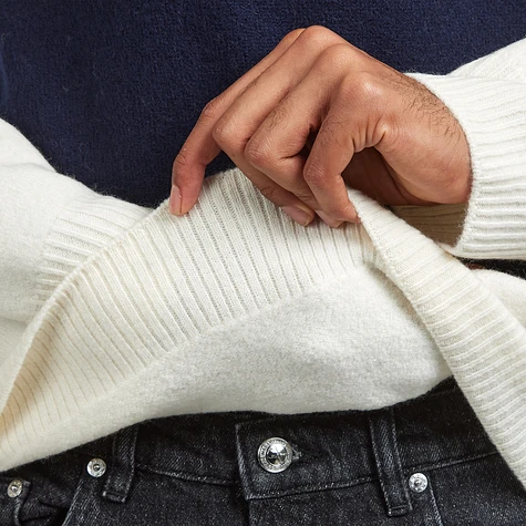 A.P.C. - Pull Edwardo