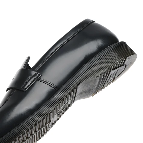 Dr. Martens - Temara