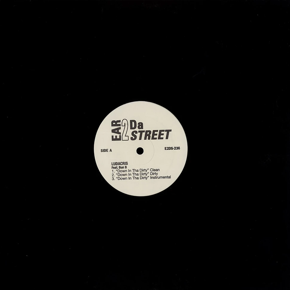 Ear 2 Da Street - Volume 136