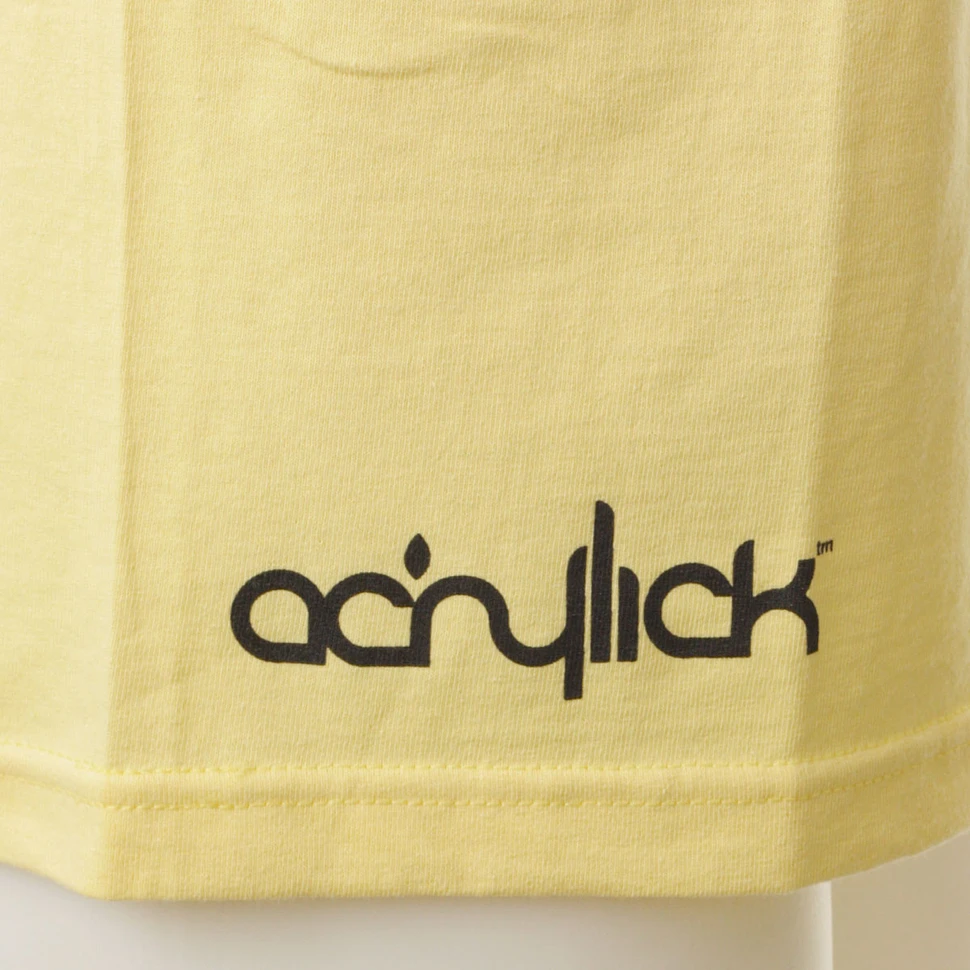 Acrylick - Beauty Beholder T-Shirt