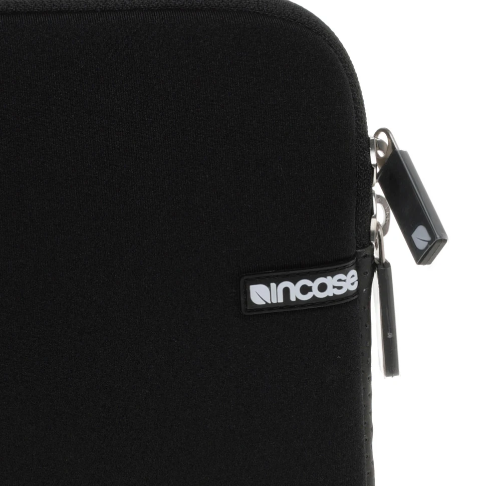 Incase - MacBook Neoprene Sleeve 13 Inch