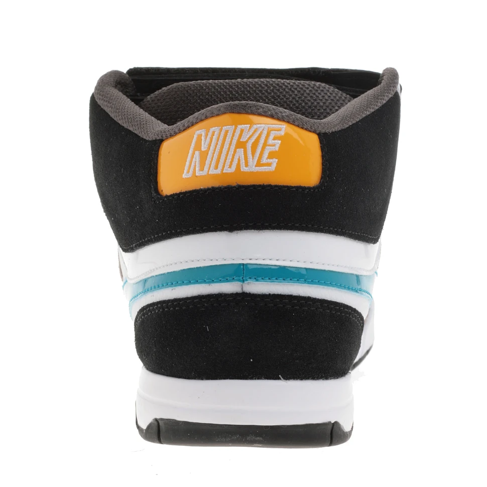 Nike 6.0 - Air Mogan Mid