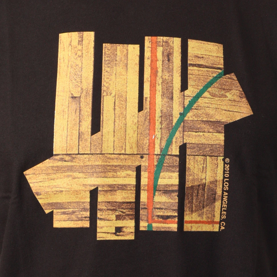 Undefeated - Hardwood T-Shirt