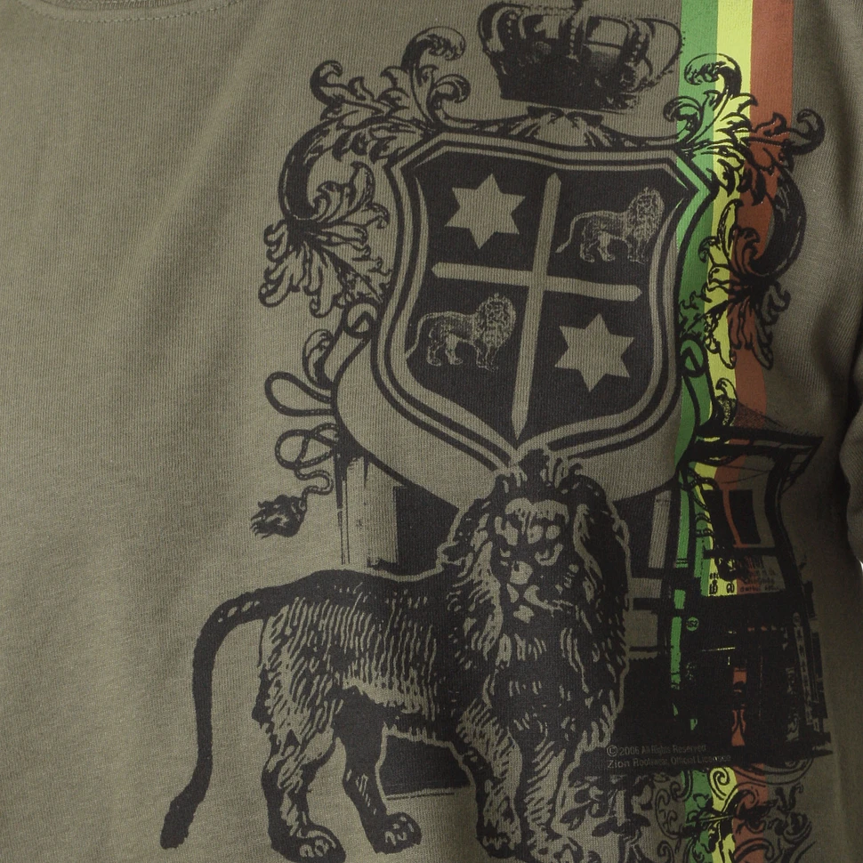 Zion Rootswear - Lion & Shield T-Shirt