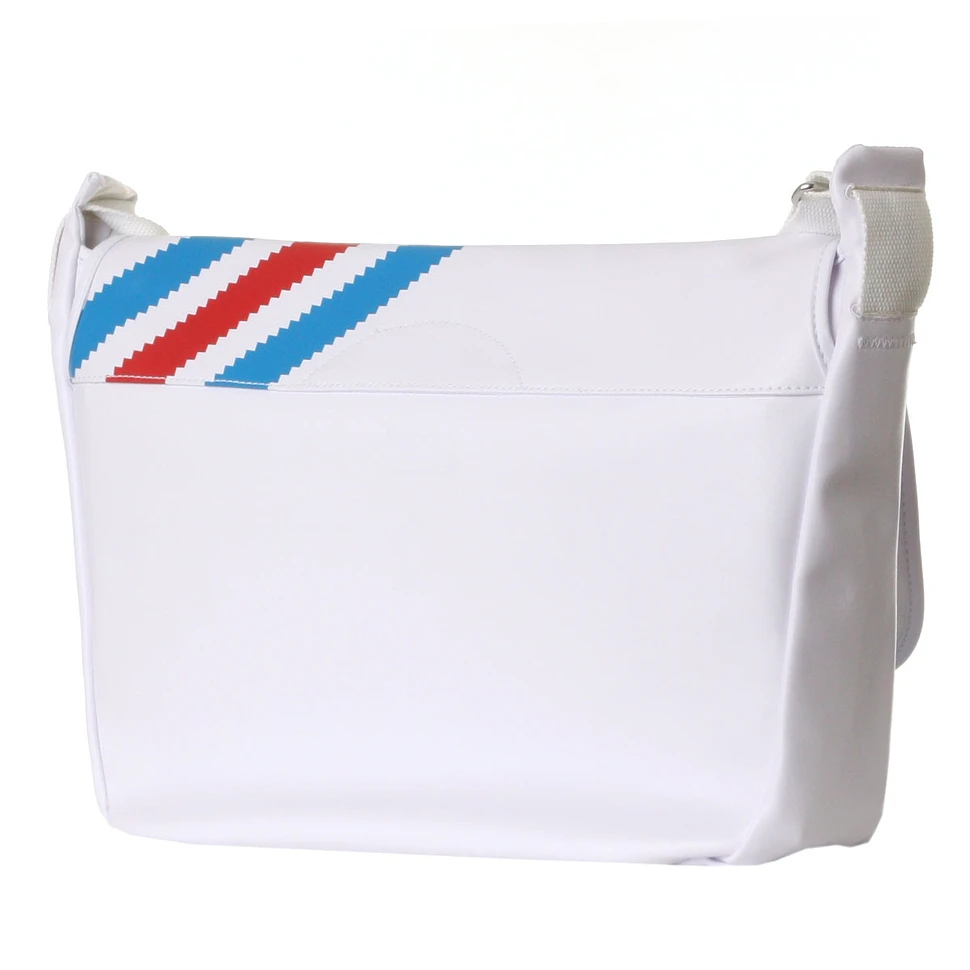 adidas - 3 Stripe Messenger Bag