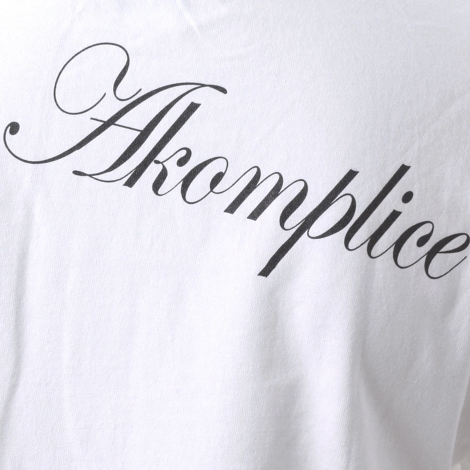Akomplice - Unity Is Strength T-Shirt