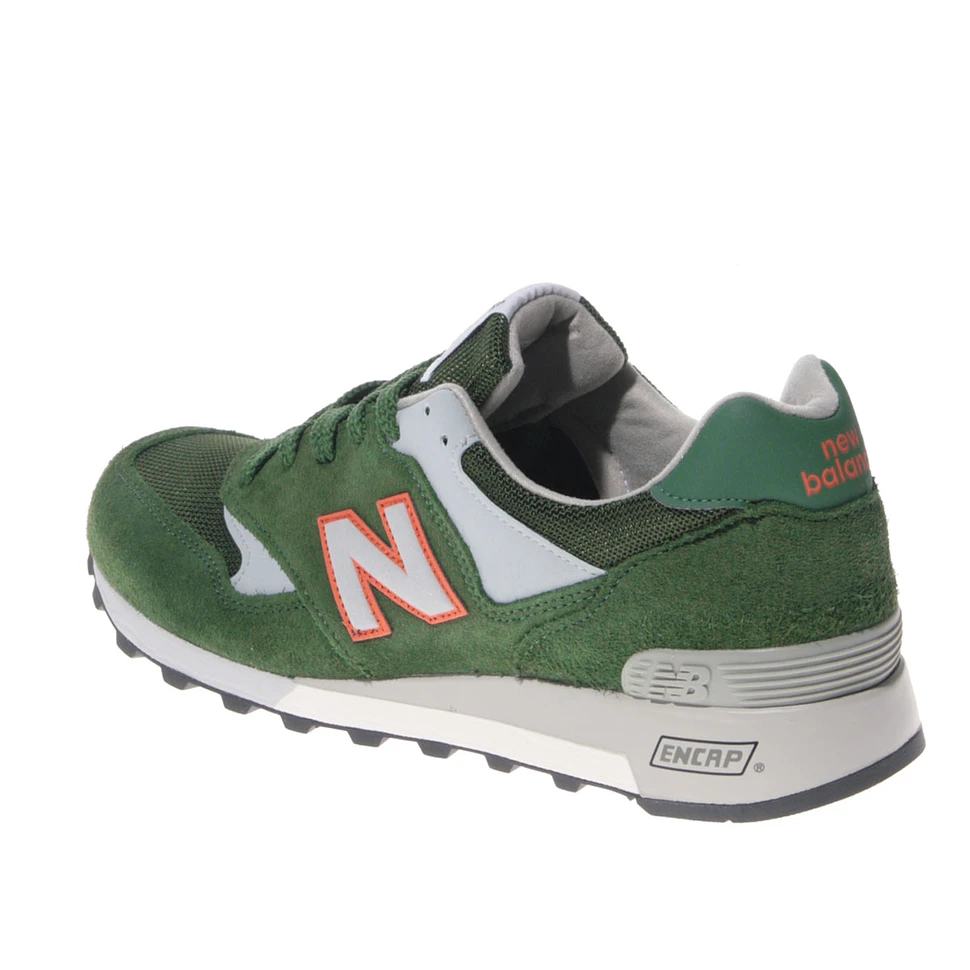 New Balance - M577