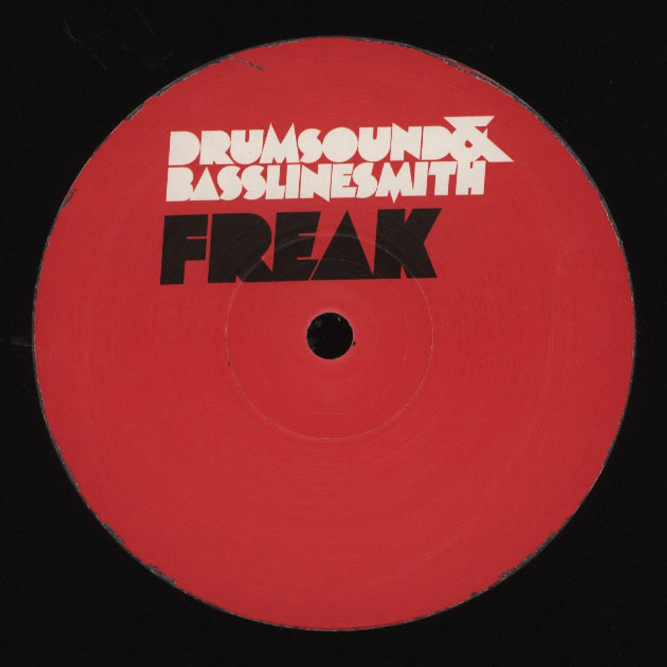 Drumsound & Bassline Smith - Freak