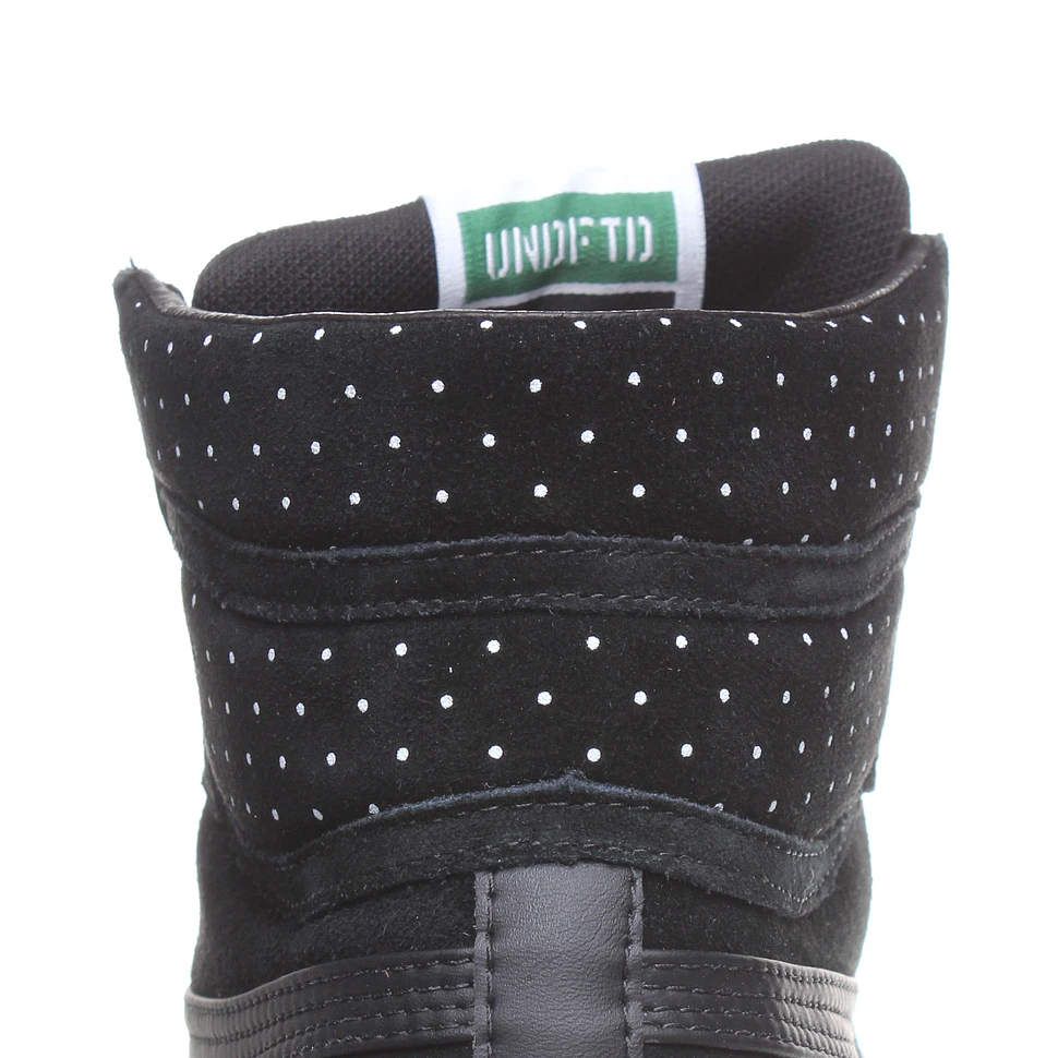 Puma x Undefeated - RS Micro-Dot