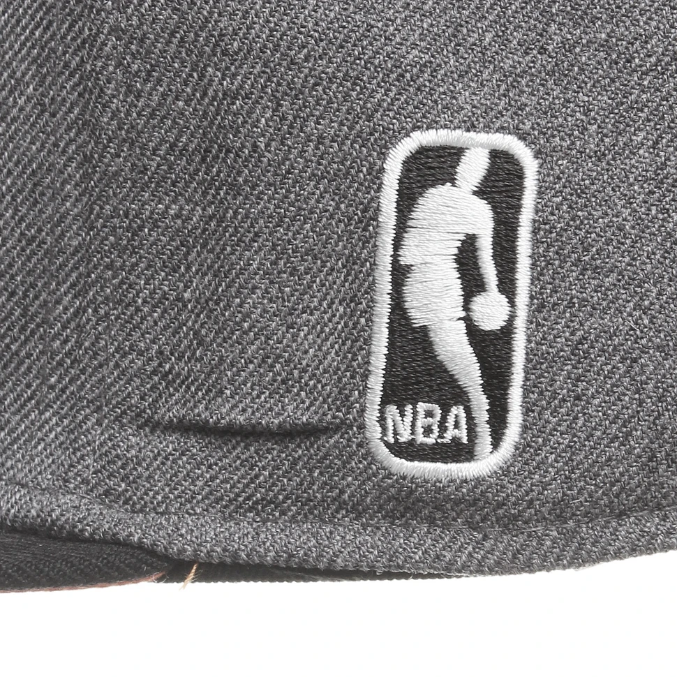 Mitchell & Ness - Phoenix Suns NBA Arch W/Logo G2 Snapback Cap