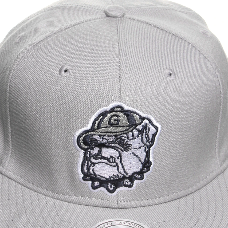 Mitchell & Ness - Georgetown University NCAA Basic Logo Snapback Cap