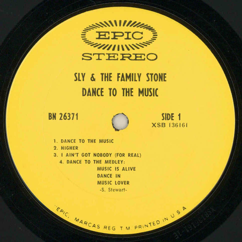 Sly & The Family Stone - Dance To The Music