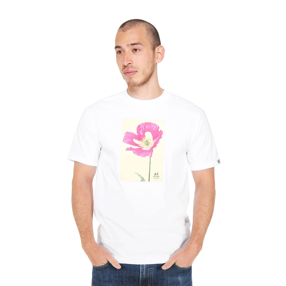 Akomplice - Farmer Dodd T-Shirt