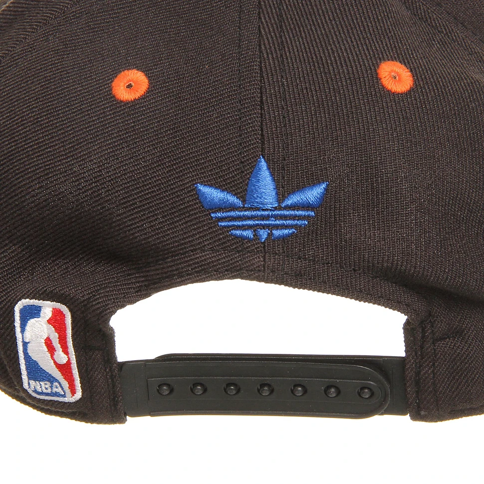adidas - New York Knicks NBA Snapback Cap