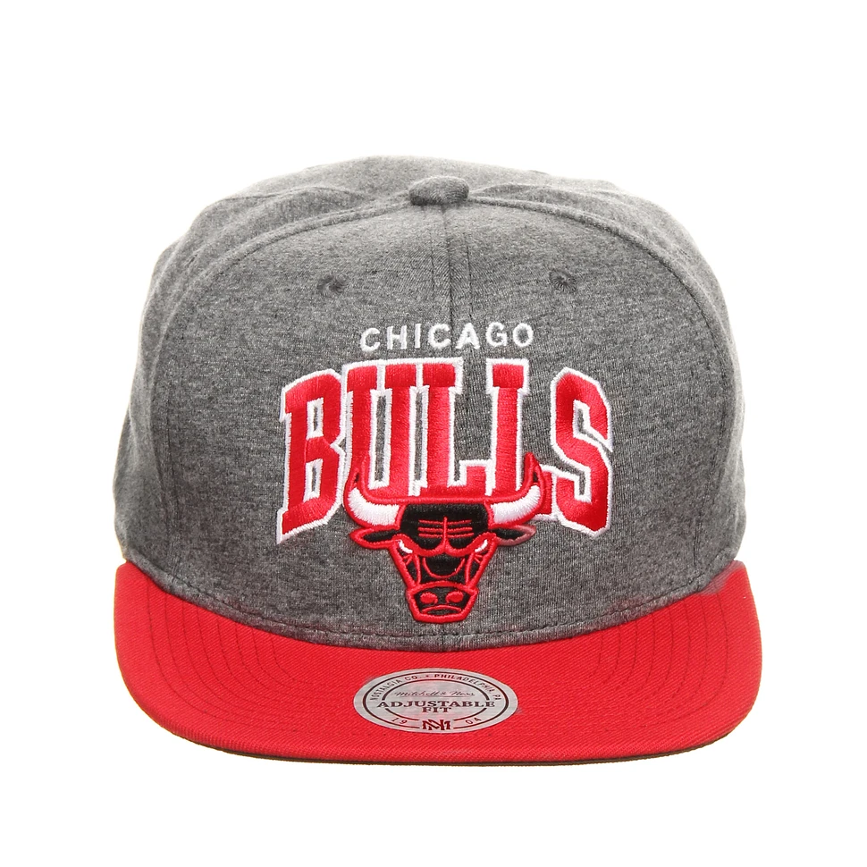 Mitchell & Ness - Chicago Bulls NBA Team Arch Jersey Snapback Cap