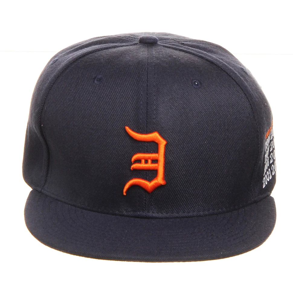 Eminem - Baseball Tribute Away Snapback Cap