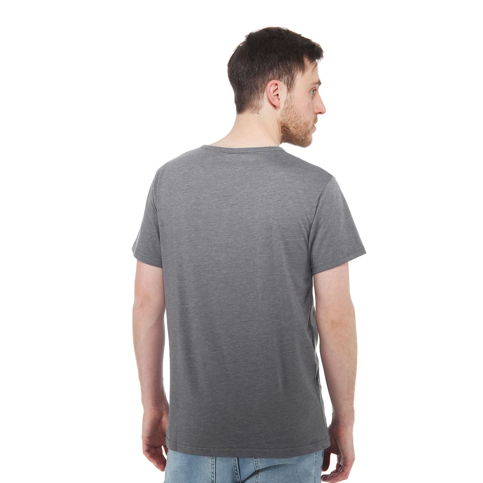 Iriedaily - Clerk 3 V-Neck T-Shirt