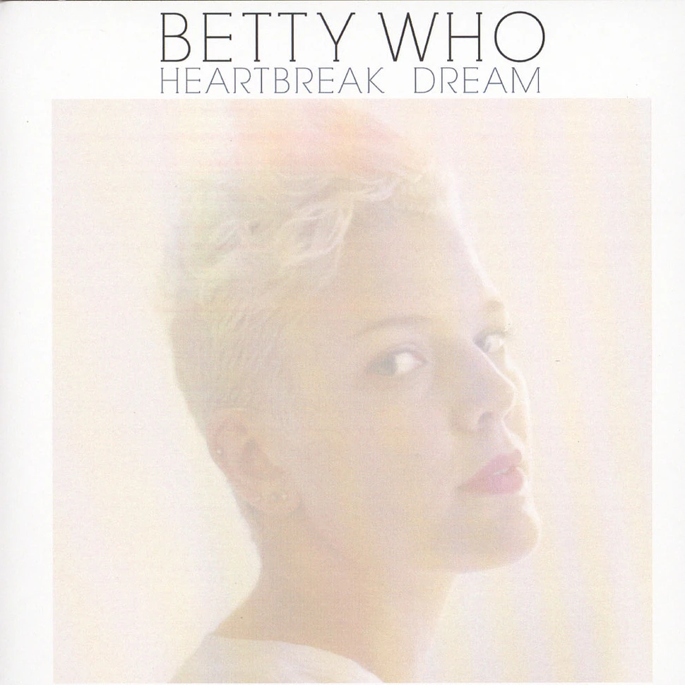 Betty Who - Heartbreak Dream / Somebody Loves You (Acoustic Version)