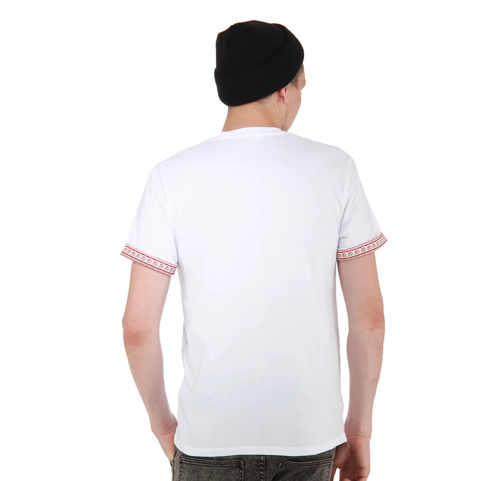 Akomplice - Egyptian T-Shirt