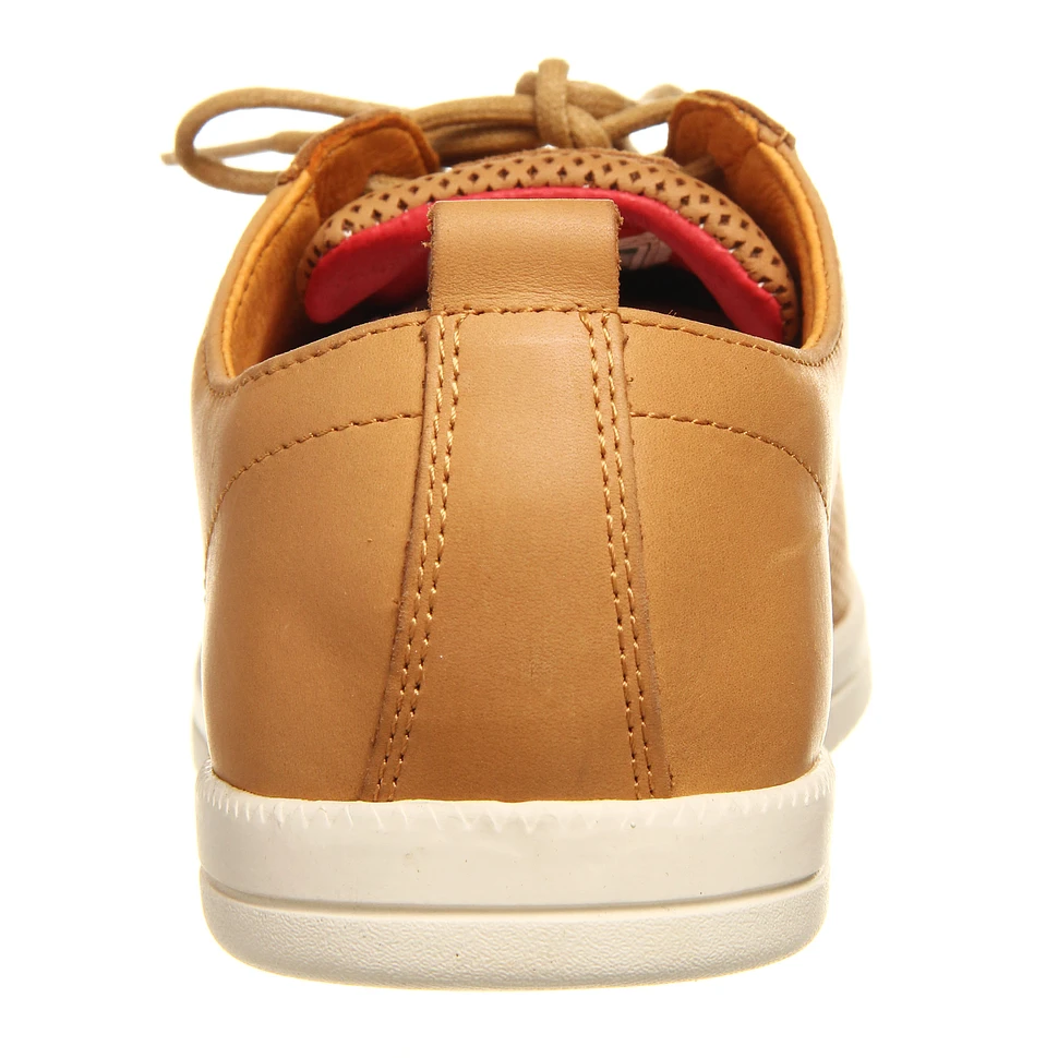 Clae - Ellington Leather