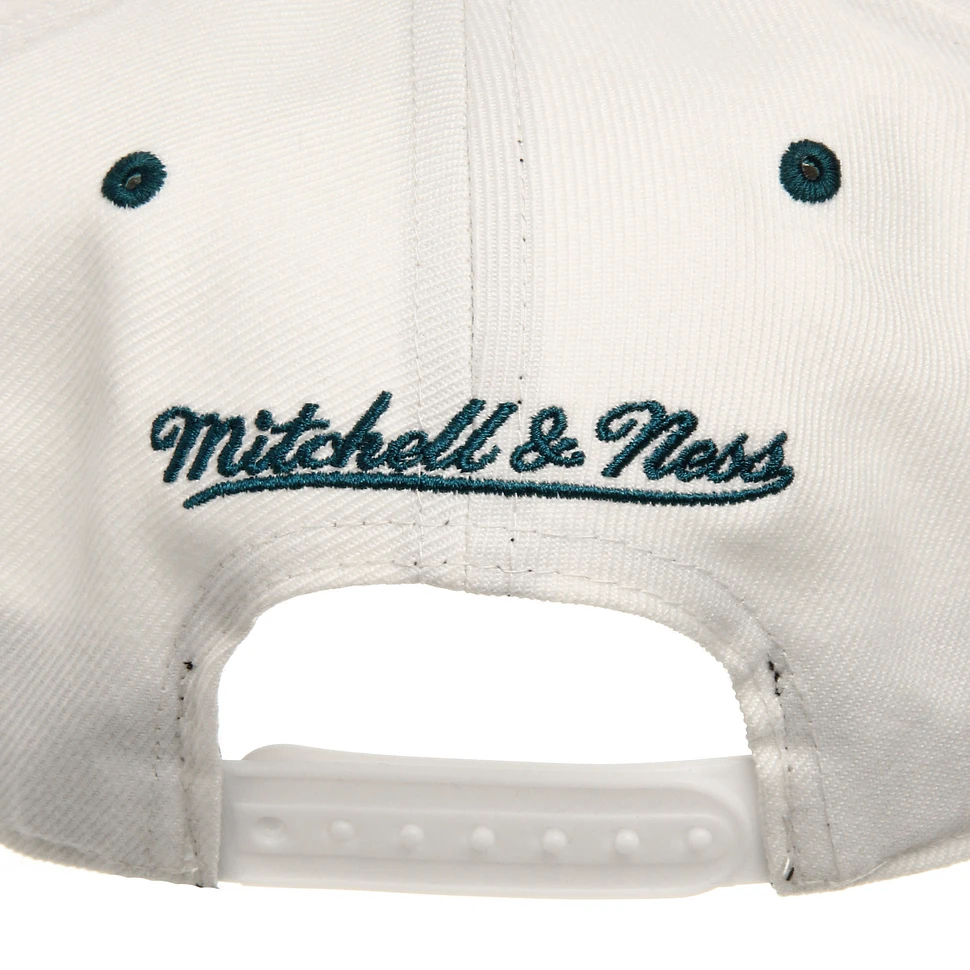 Mitchell & Ness - San Jose Sharks NHL Cross Over Snapback Cap