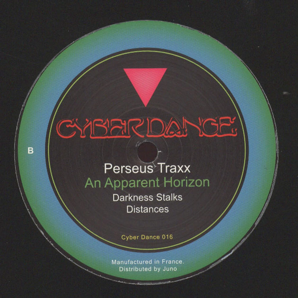 Perseus Traxx - An Apparent Horizon