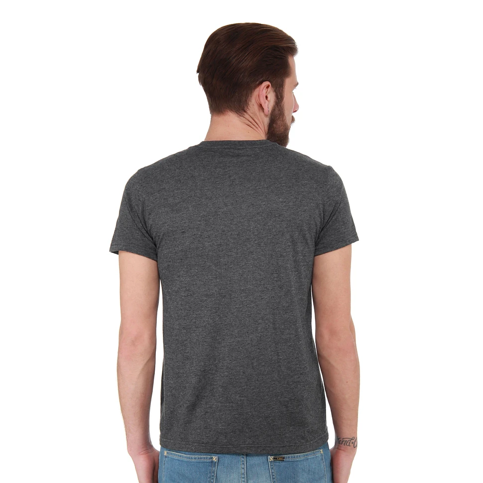 Akomplice - fAith T-Shirt