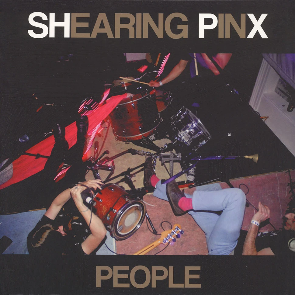 Shearing Pinx - People