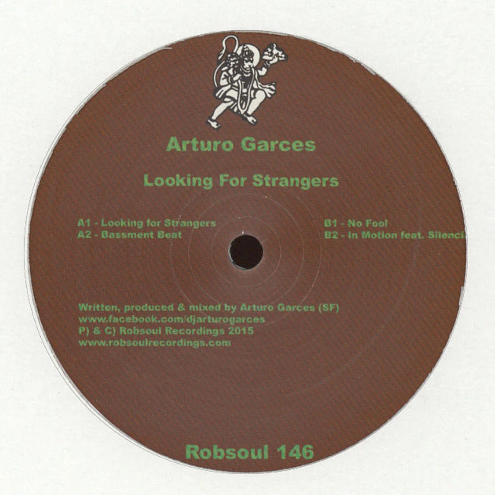 Arturo Garces - Looking For Strangers