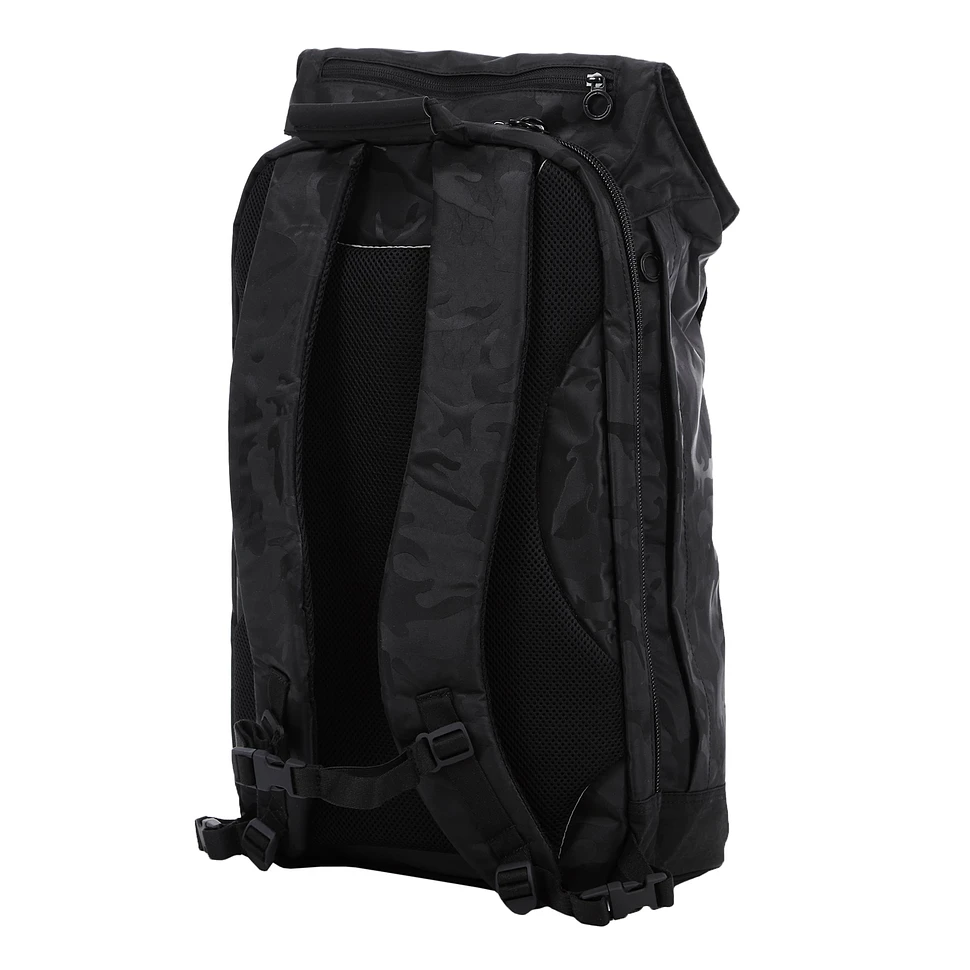 C6 - Slim Backpack 11"/15"