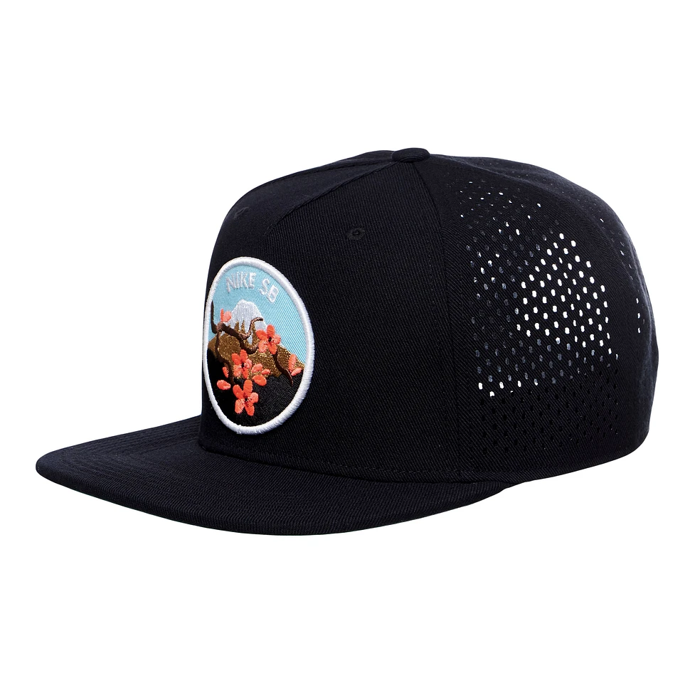 Nike SB - Cherry Blossom Perforated Pro Cap