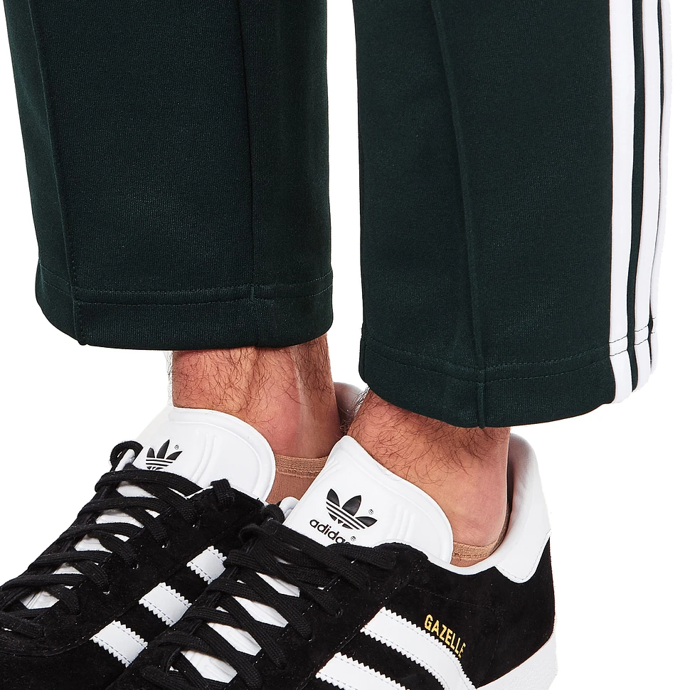 adidas - SST Relax Crop Pants