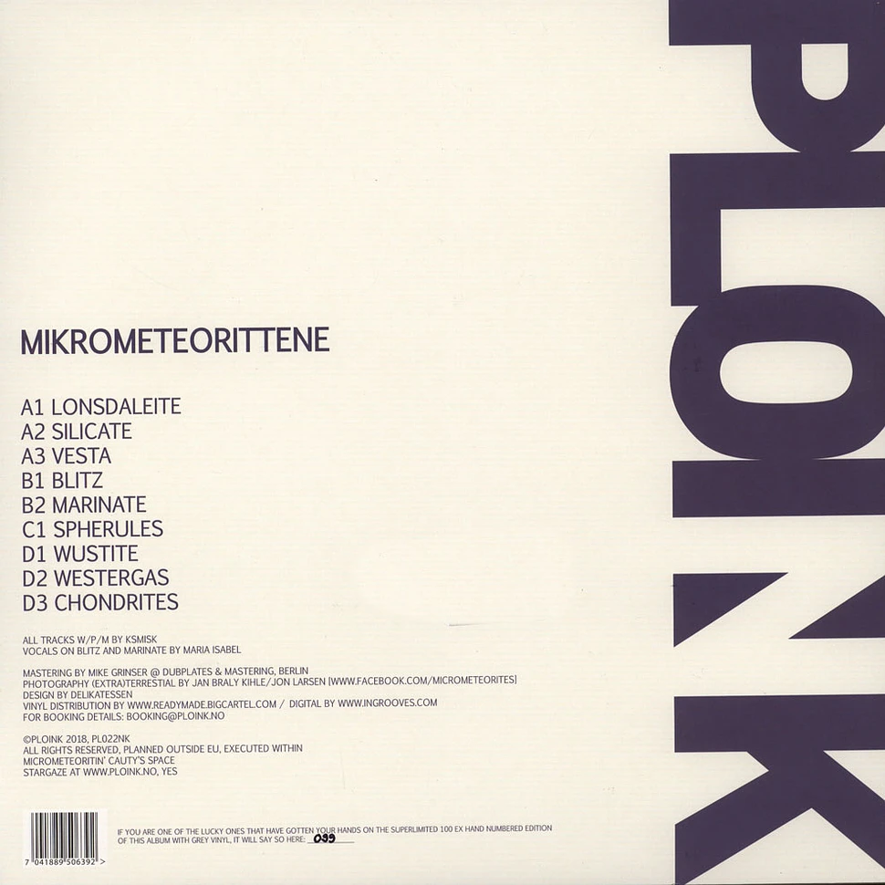 Ksmisk - Mikrometeorittene