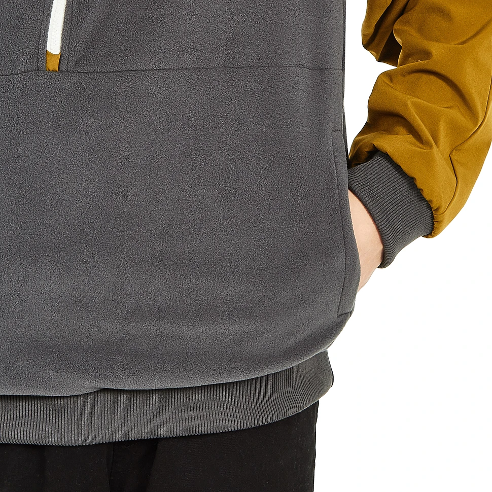 The North Face - Extreme 1/2 Zip Fleece