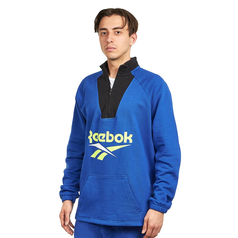 Reebok - Classic V 1/4 Zip Sweater