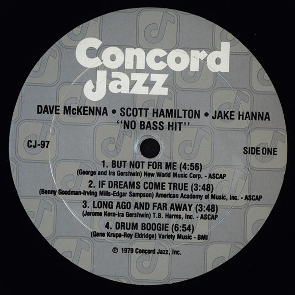 Dave McKenna · Scott Hamilton · Jake Hanna - No Bass Hit