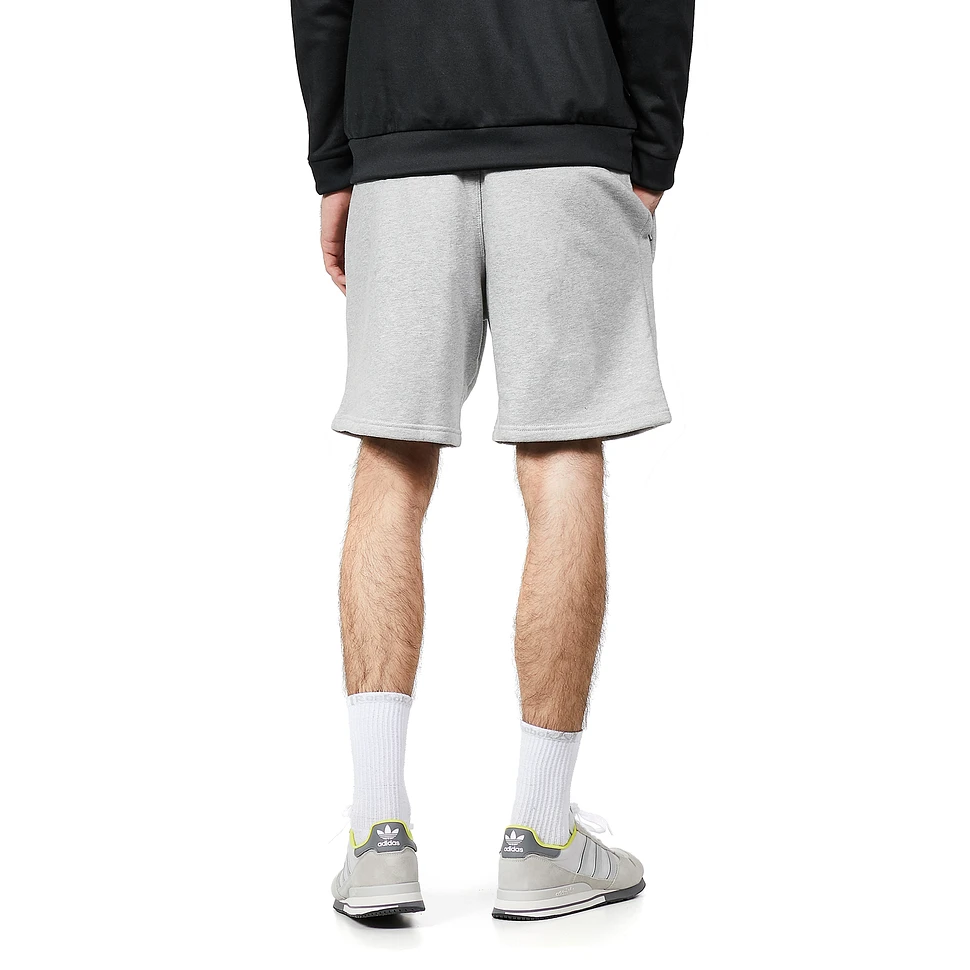 adidas - Essential Short