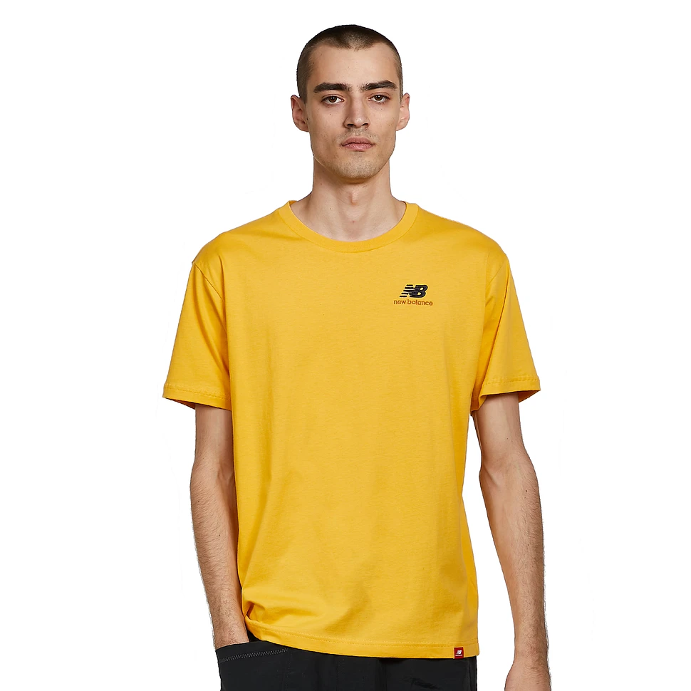 New Balance - Essentials Embroidered Tee