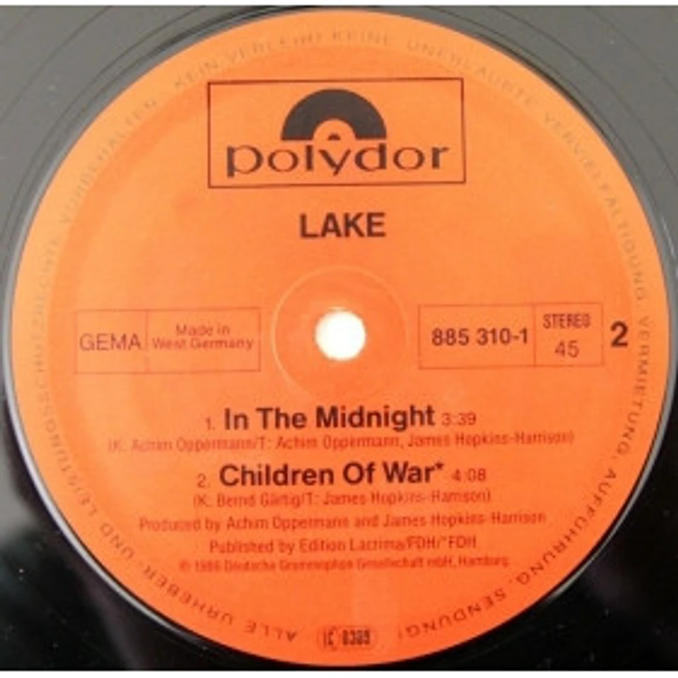 Lake - In The Midnight