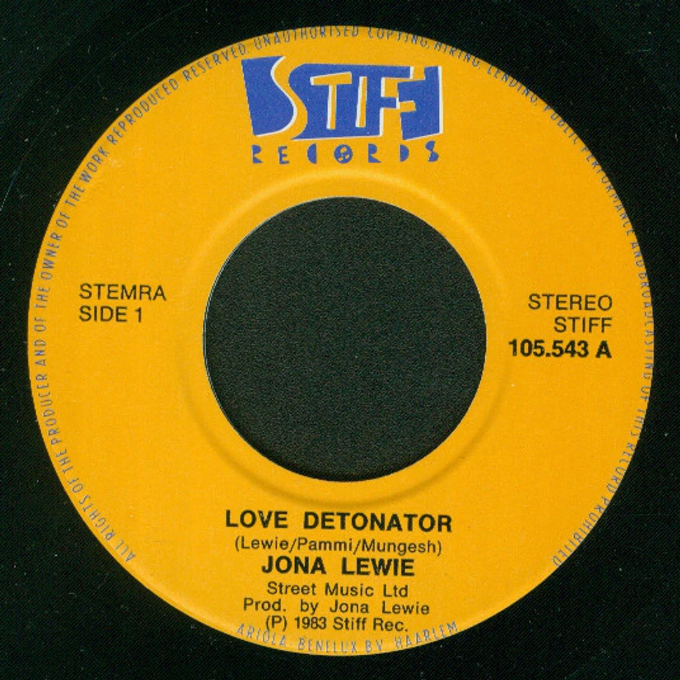 Jona Lewie - Love Detonator
