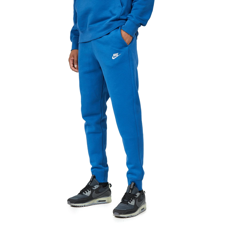Nike - NSW Club Jogger BB (Dark Marina Blue / Dark Marina Blue / White ...