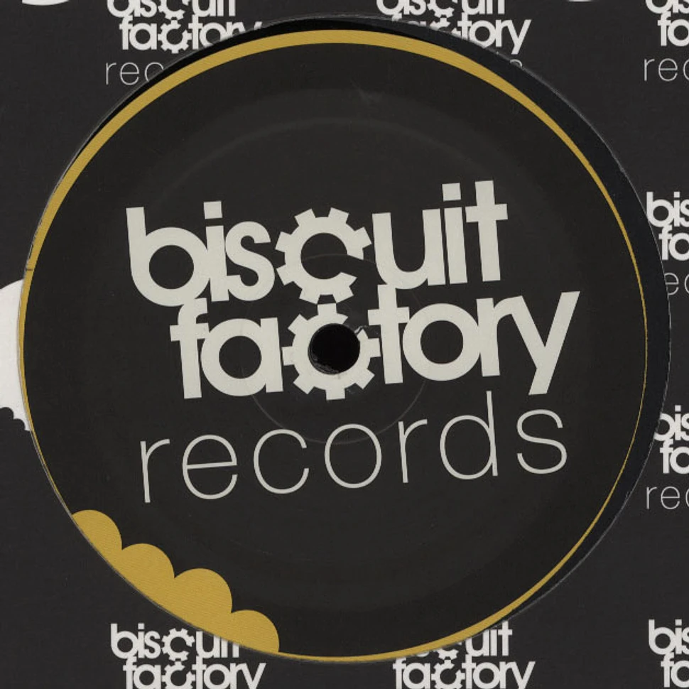 Benga & Walsh - Biscuit Factory / Bass Face