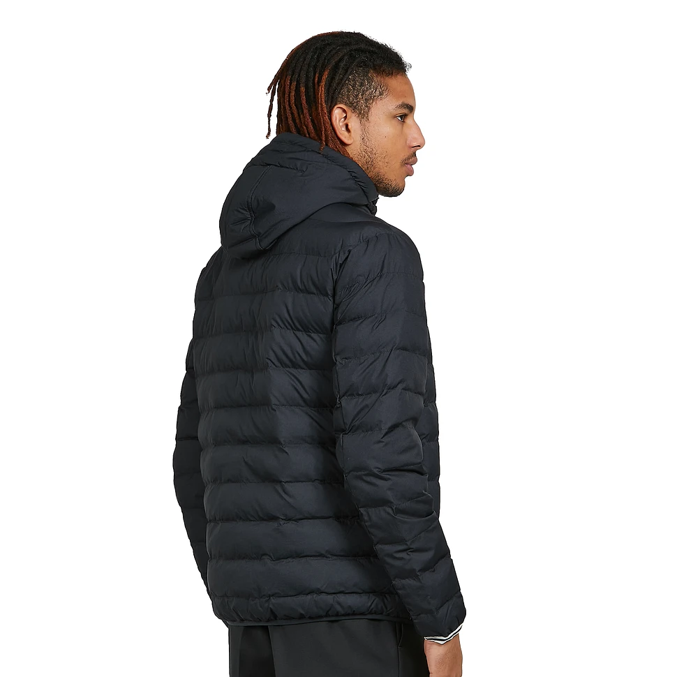 Fred Perry - Hooded Insulated Jacket