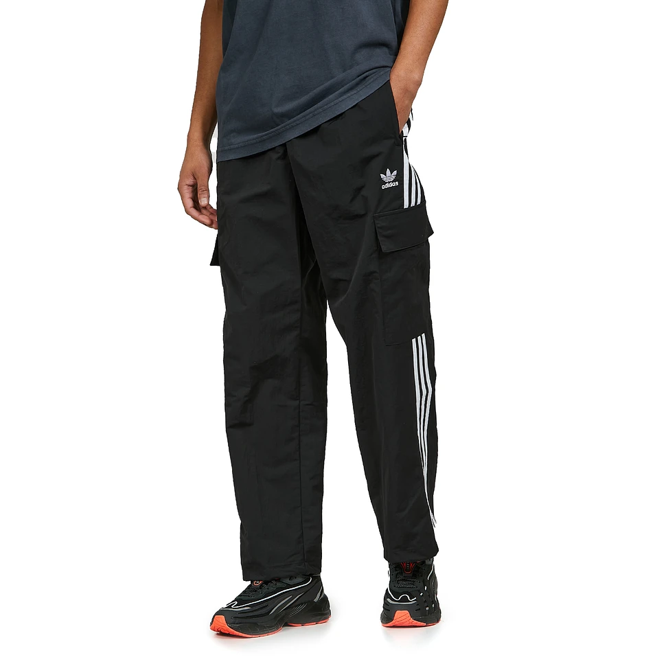 adidas - Adicolor Classics 3-Stripes Cargo Pants (Black)