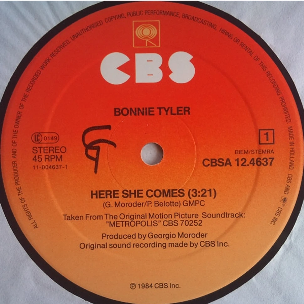 Bonnie Tyler - Here She Comes