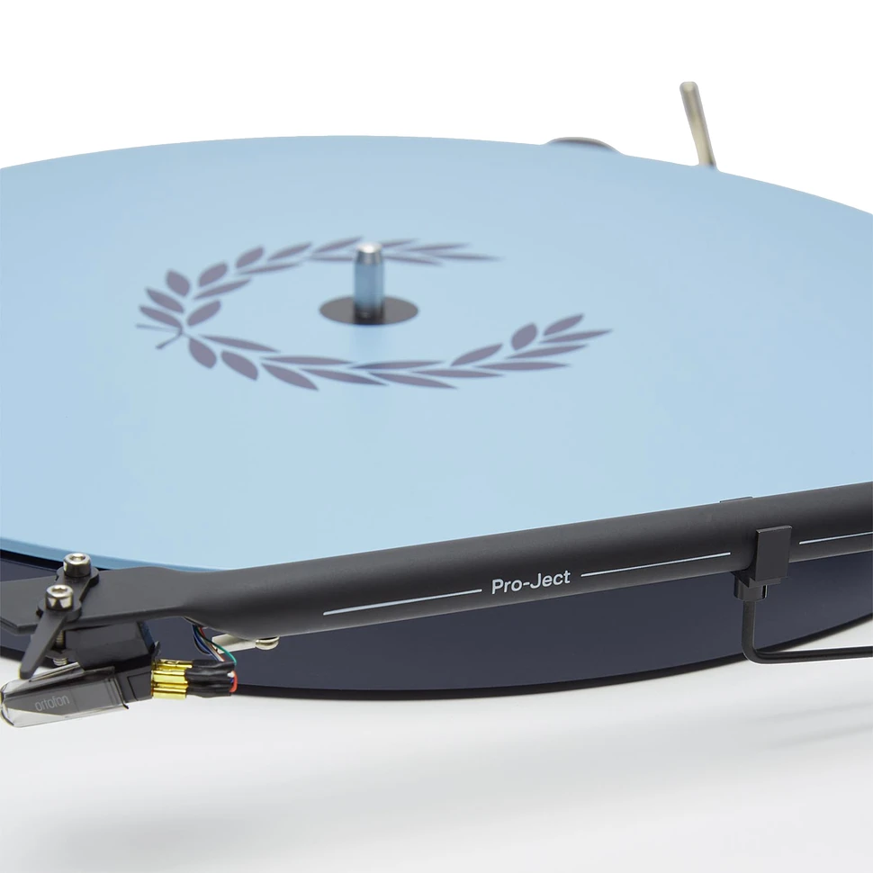 Fred Perry x Pro-Ject - Record Deck