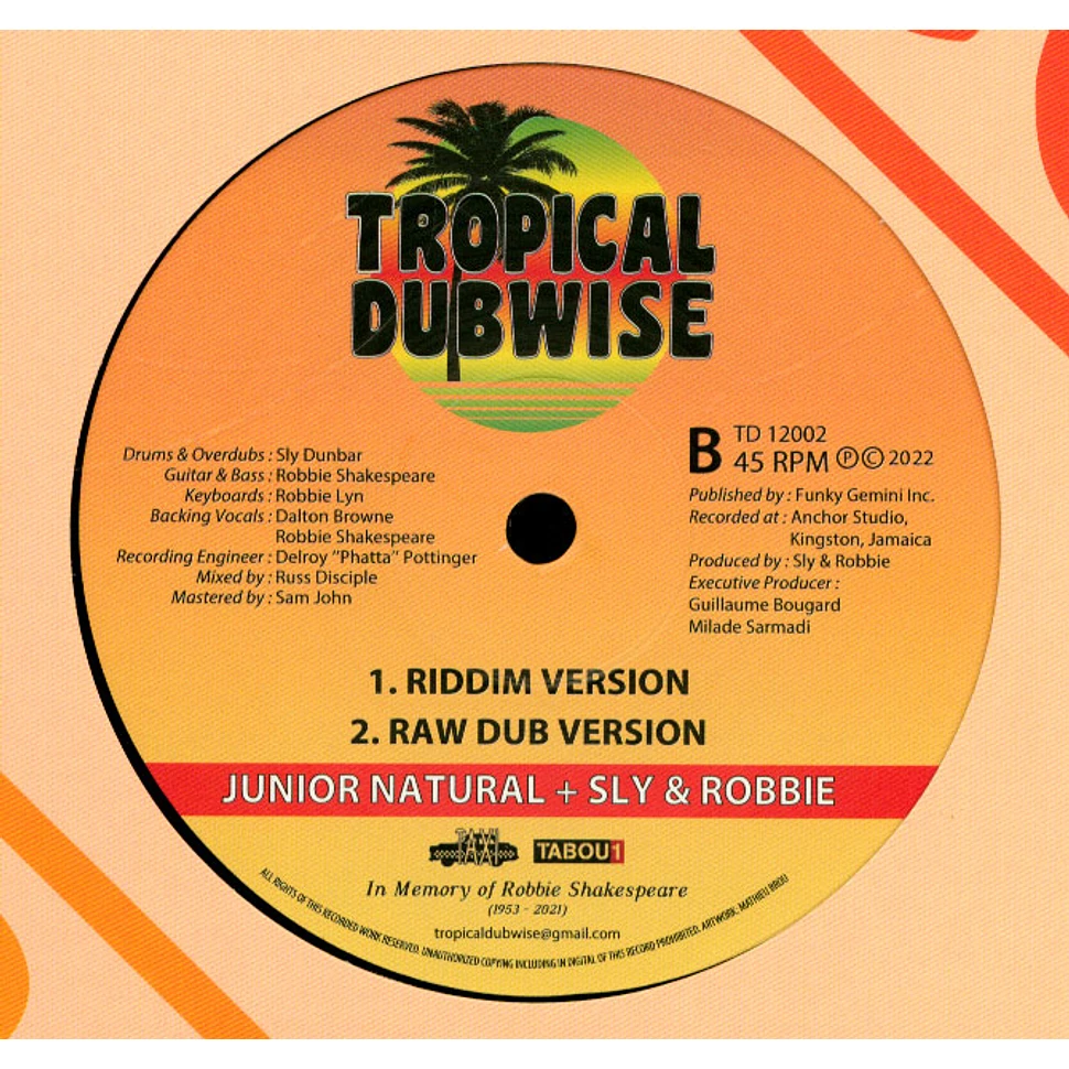 Junior Natural & Sly & Robbie - Soldiers, Dub / Riddim, Raw Dub